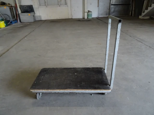 7x metalen transportkar - afbeelding 1 van  4
