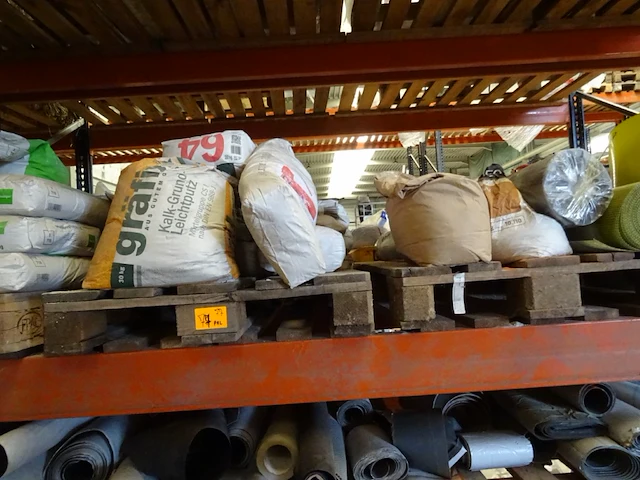 7x pallet bouw materialen - afbeelding 6 van  17
