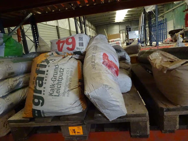 7x pallet bouw materialen - afbeelding 7 van  17