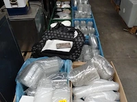7x pallet diverse verpakkingen - afbeelding 1 van  16