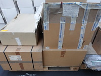 7x pallet elektrische onderdelen laadpaalproductie - afbeelding 2 van  12