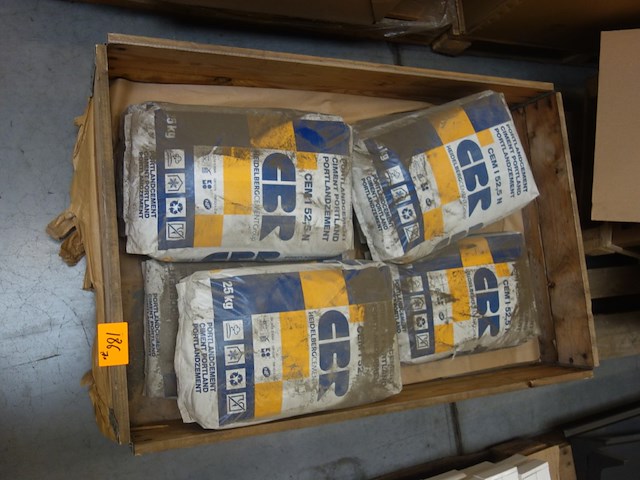 7x portlandcement - afbeelding 1 van  3