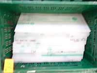 7x stapelbare kunststof bak + inhoud - afbeelding 6 van  11