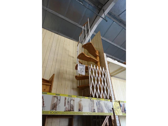 7x toonzaalmodel trappen - afbeelding 4 van  10