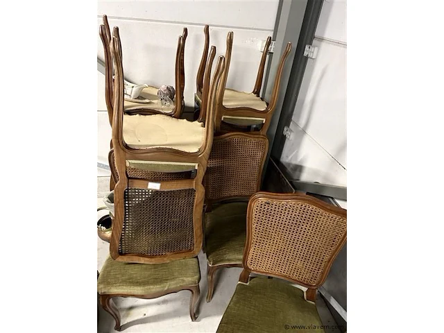 8 antieke oude stoelen - onbeschadigd - afbeelding 3 van  4