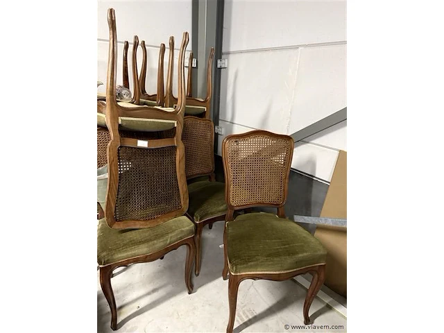 8 antieke oude stoelen - onbeschadigd - afbeelding 4 van  4