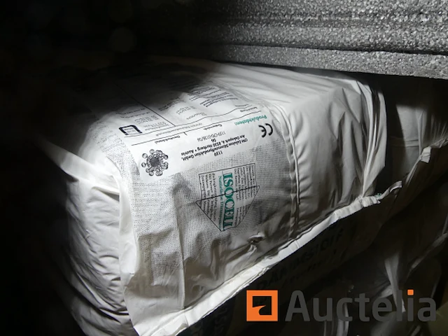 8 balen van isocell houtcellulose - afbeelding 4 van  4