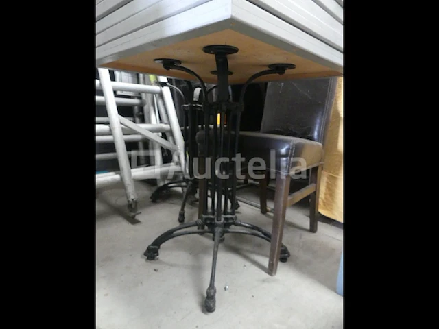 8 bistro tafels - afbeelding 3 van  5
