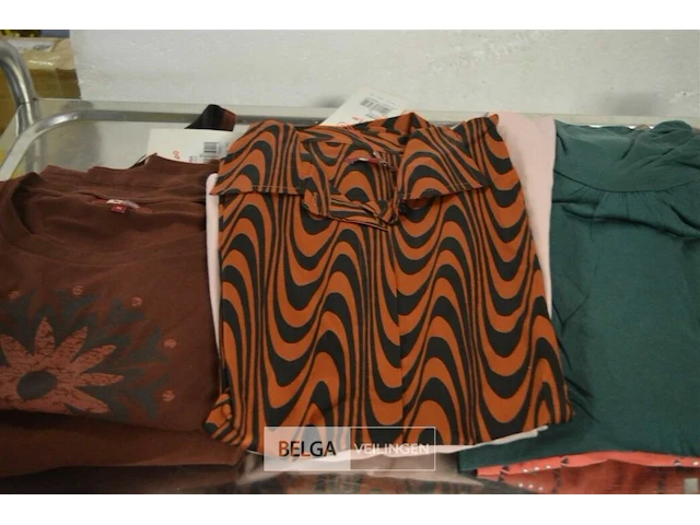 ±8 blouse dames xl - afbeelding 2 van  4