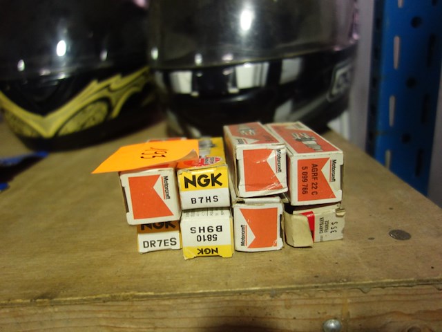 8 bougies - afbeelding 2 van  2