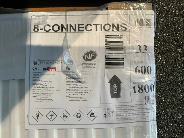 8-connections 1800-600/33 radiator - afbeelding 3 van  3