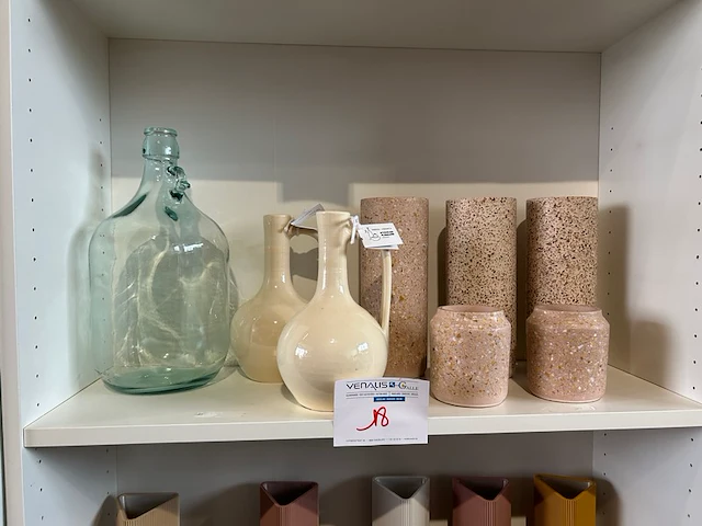 8 decoraties - afbeelding 1 van  13