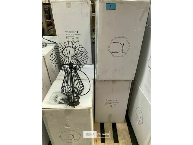 ±8 design lampen - afbeelding 4 van  5