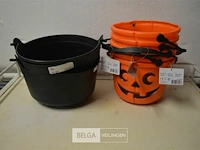 ±8 div halloween emmertjes - afbeelding 1 van  3