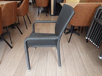 8 div teak tafels + 16 rotan stoelen - afbeelding 7 van  8