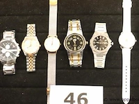 8 diverse horloges wo armani, cluse, atoio vegas, fossil enz - afbeelding 1 van  4