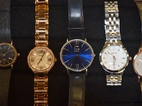 8 diverse horloges wo coach, fossil, ann klein, laroche enz - afbeelding 2 van  3