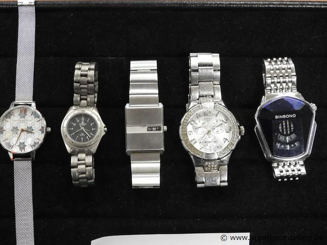 8 diverse horloges w.o. dw, breda, binbond, burton, guess e,z - afbeelding 3 van  4