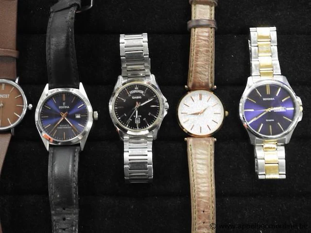 8 diverse horloges w.o. festina, casio, guess, esprit enz - afbeelding 3 van  4