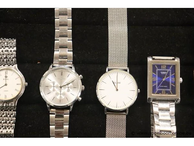 8 diverse horloges wo fossil, oozoo, royal, casio enz - afbeelding 3 van  4