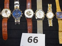 8 diverse horloges wo hilfinger, fossil, martyn line, casio enz - afbeelding 1 van  4