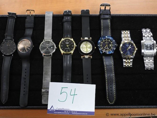 8 diverse horloges w.o. ice, citizen, casio, d&g, q&q enz - afbeelding 1 van  4