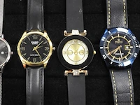 8 diverse horloges w.o. ice, citizen, casio, d&g, q&q enz - afbeelding 3 van  4