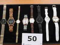 8 diverse horloges w.o. rodania, just cavalli, bering, oozoo, woodwatch enz - afbeelding 1 van  4