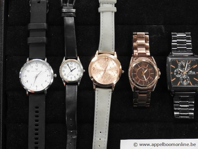 8 diverse horloges w.o. wristology, q&q, festina, boss, lotus, ice enz - afbeelding 2 van  4