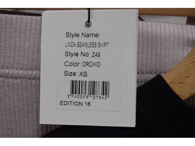 8 diverse kledingstukken maat xs - afbeelding 2 van  6