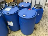 8 diverse pvc watervaten (leeg) - afbeelding 3 van  5