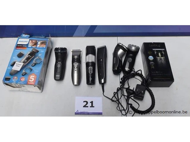 8 diverse scheer/tendeuse apparaten, werking niet gekend - afbeelding 1 van  3