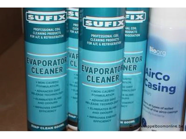 8 diverse spuitbussen wo. cleaner - afbeelding 2 van  2