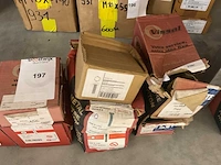 8 dozen bouten - afbeelding 4 van  5