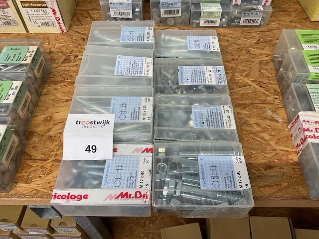8 dozen bouten - afbeelding 1 van  4
