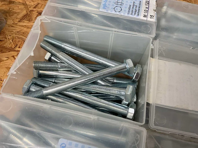 8 dozen bouten - afbeelding 4 van  4