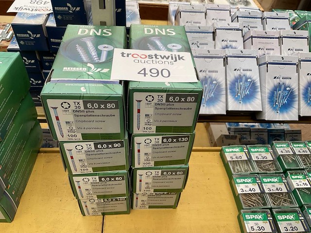 8 dozen houtdraadbouten; afdekdopjes - afbeelding 1 van  6