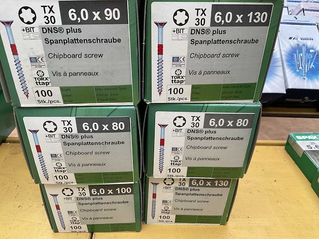 8 dozen houtdraadbouten; afdekdopjes - afbeelding 3 van  6