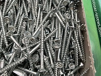 8 dozen houtdraadbouten; afdekdopjes - afbeelding 5 van  6