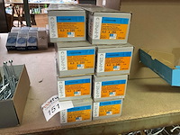 8 dozen lange houtschroeven - afbeelding 1 van  8