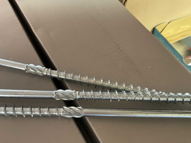 8 dozen lange houtschroeven - afbeelding 8 van  8