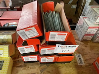 8 dozen lange houtschroeven - afbeelding 1 van  4