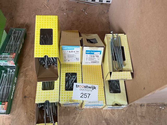 8 dozen lange houtschroeven - afbeelding 6 van  6