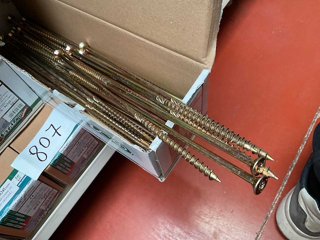 8 dozen slag pluggen en houtschroeven - afbeelding 8 van  8