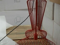 ±8 dozen x 1st designlamp rood h=±70 cm