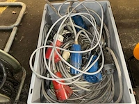 8 electriciteitskabels - afbeelding 2 van  4