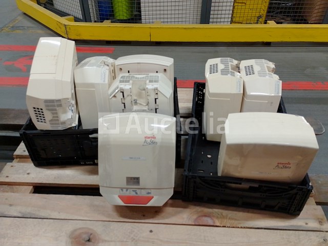 8 elektrische handdrogers voor toiletten - afbeelding 1 van  3