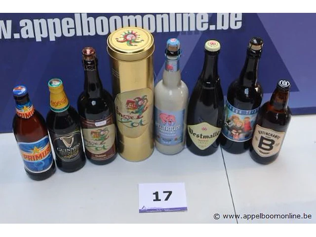 8 flessen bier - afbeelding 1 van  1