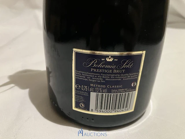 8 flessen bohemia sekt - afbeelding 3 van  4