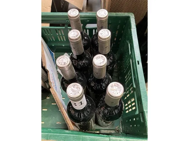 8 flessen rode wijn fabr justina de moya - afbeelding 1 van  3